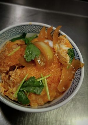 シンプルなカツ丼w❨(@≧↺≦@)❩ノ-レシピのメイン写真