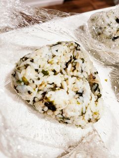 栄養満点おにぎり(しらす×韓国のり)-レシピのメイン写真