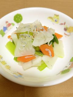保育園給食★かぶとじゃこのサラダ-レシピのメイン写真