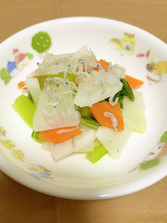 保育園給食★かぶとじゃこのサラダ-レシピのメイン写真