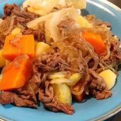 รูปของ ダシ不要、野菜多めのヘルシー肉じゃが
