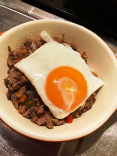 ひき肉と野菜の丼物-レシピのメイン写真