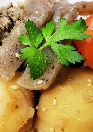 お年寄り絶賛シリーズ☆肉じゃが煮込み☆-レシピのメイン写真