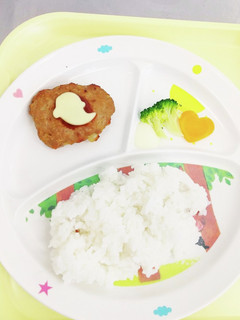 めばえ保育園 ハンバーグ(卵不使用)-レシピのメイン写真