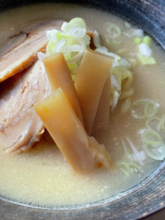 のどぐろ・鯛だしでつくる簡単ラーメン-レシピのメイン写真