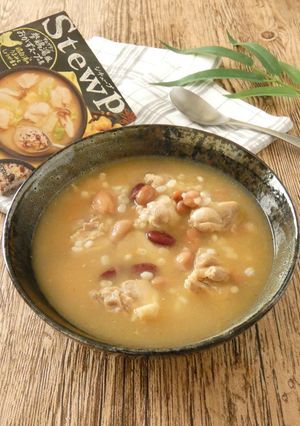 鶏肉ともち麦の参鶏湯風スープ-レシピのメイン写真