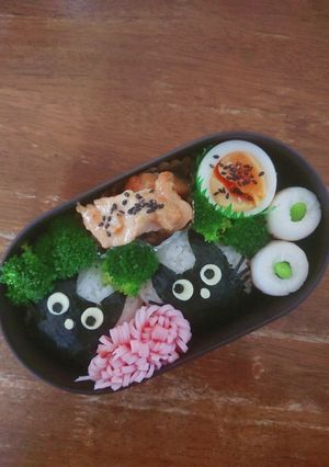 JK☆ハロウィンクロネコおにぎり弁当♪-レシピのメイン写真