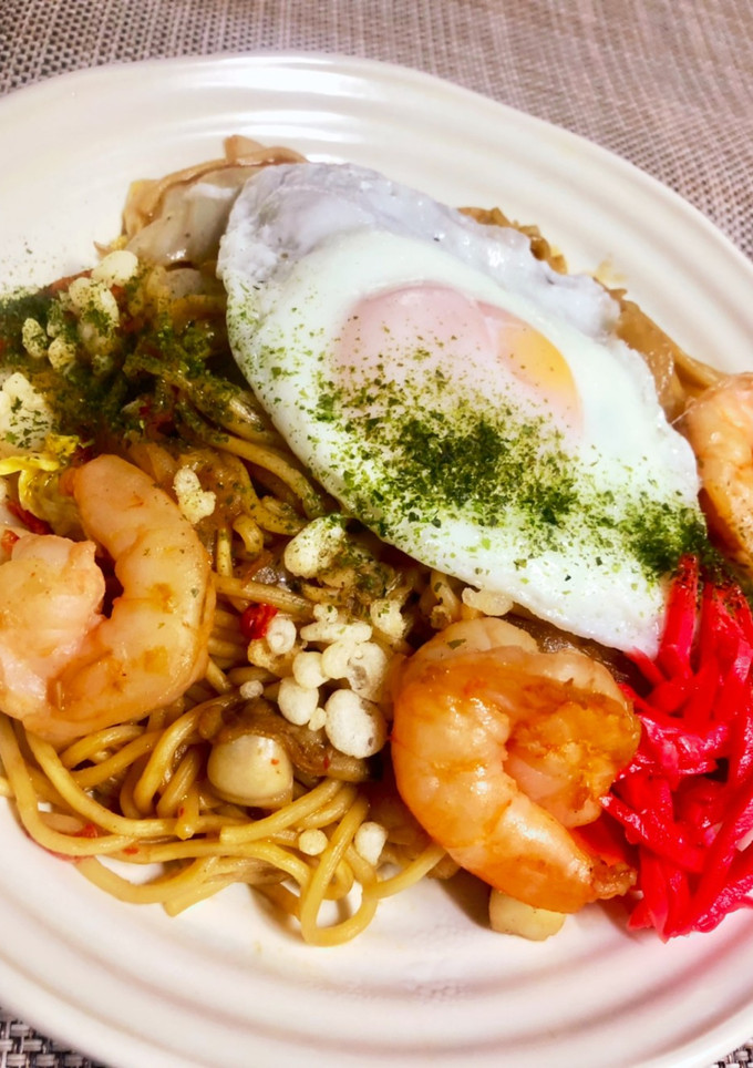 海鮮ソース焼きそば、目玉焼きのっけ-レシピのメイン写真