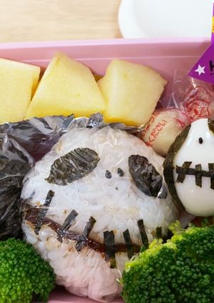 ジャックとサリー　ハロウィン弁当　昆布で-レシピのメイン写真