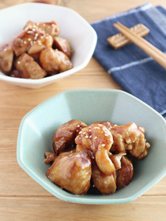 ご飯がすすむ!鶏肉と里芋の甘辛ガーリック-レシピのメイン写真