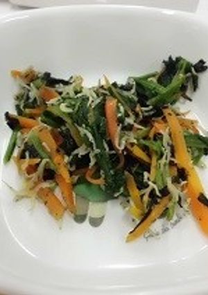 ごま油香る♪ほうれん草の磯和え-レシピのメイン写真