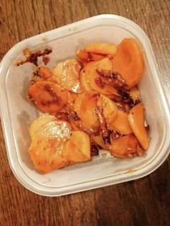 皮までおいしいにんじんの焼肉のタレ炒め-レシピのメイン写真