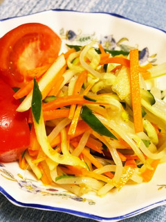 セロリ&リンゴ入り中華サラダ-レシピのメイン写真