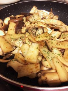 きのこたっぷり長芋のオイスター炒め-レシピのメイン写真