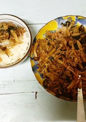オカワカメ　キノコ根菜ごま油炒め-レシピのメイン写真