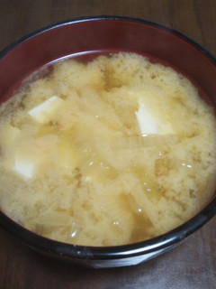 豆腐と玉ねぎの味噌汁-レシピのメイン写真