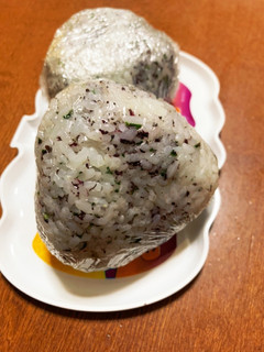 青菜ゆかりおにぎり-レシピのメイン写真