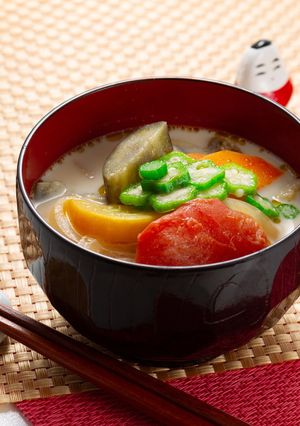 夏野菜のミルク豚汁-レシピのメイン写真