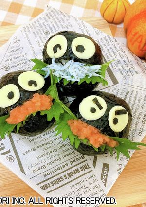 海苔でまっくろ!おばけおにぎり-レシピのメイン写真