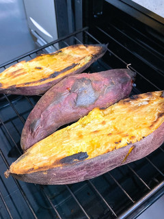 グリルで焼き芋しっとり甘くなるやり方-レシピのメイン写真