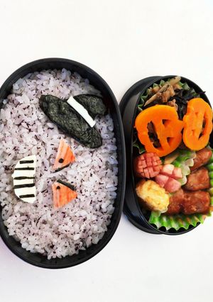 ハロウィンにポケモンゲンガーのキャラ弁-レシピのメイン写真