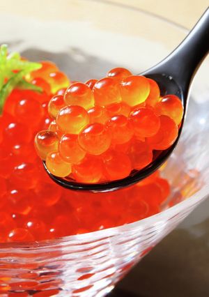 日高昆布しょうゆで簡単！いくらの醤油漬け-レシピのメイン写真