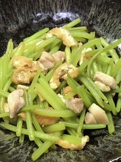 サツマイモつるの炒め物-レシピのメイン写真