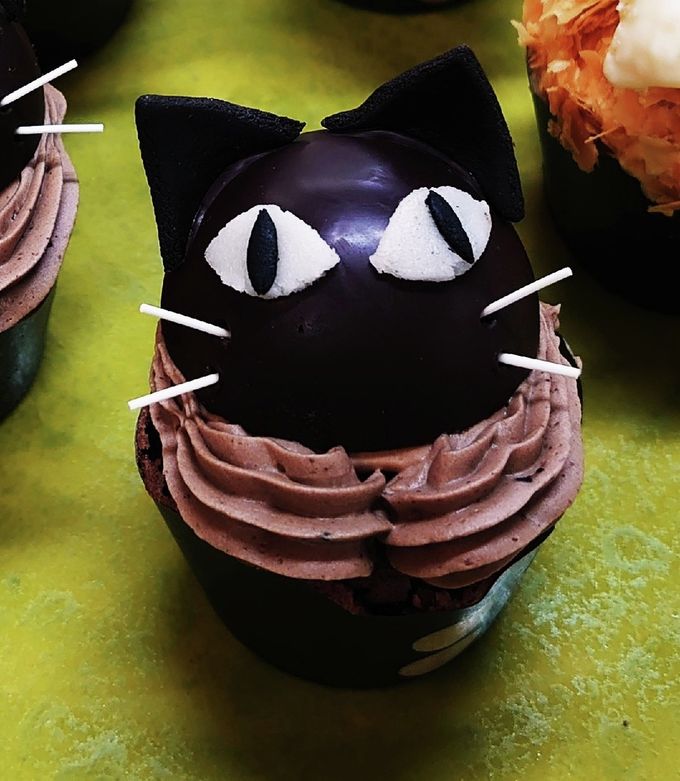 ハロウィン黒猫のチョコカップの作り方 by CupOfTea 【クックパッド