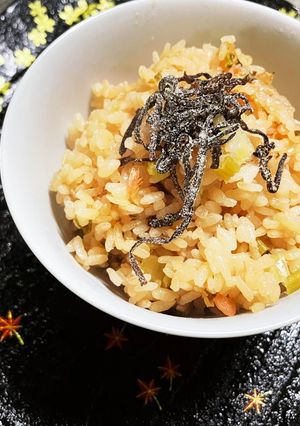 桜エビと塩昆布の炊き込みご飯-レシピのメイン写真