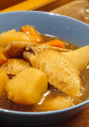 手羽先のさっぱり肉じゃが-レシピのメイン写真
