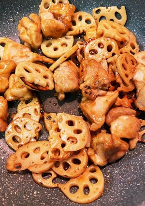 れんこんととりもも肉の甘酢炒め-レシピのメイン写真