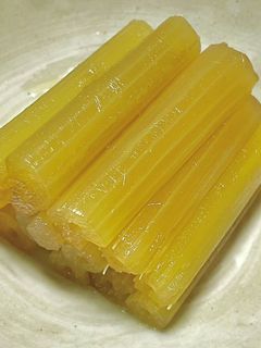 我が家のおせち!フキの含め煮-レシピのメイン写真