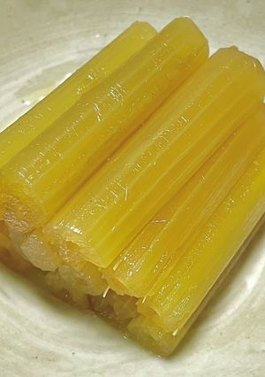 我が家のおせち！フキの含め煮-レシピのメイン写真