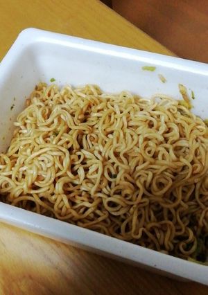 スモークポットで作る燻製カップ焼きそば-レシピのメイン写真