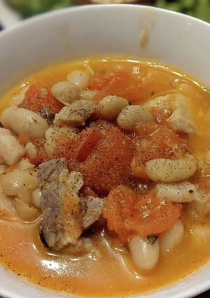 白いんげん豆とトマトの煮込み-レシピのメイン写真
