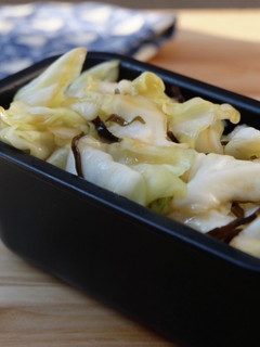 3分で簡単!黄金比の塩昆布キャベツ浅漬け-レシピのメイン写真