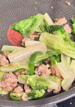 ロメインレタスのひき肉炒め-レシピのメイン写真