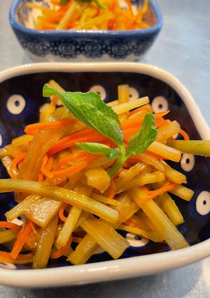 春の香り　うどのきんぴら-レシピのメイン写真