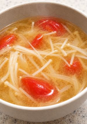 トマトのお味噌汁🍅💓-レシピのメイン写真