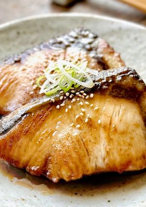 簡単調味料２つで味が決まる！ブリの照焼き-レシピのメイン写真