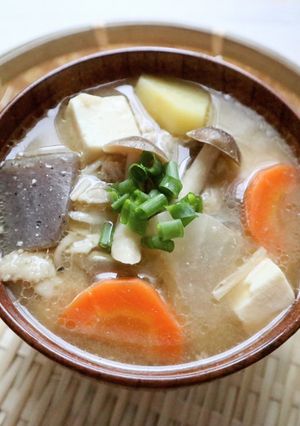 味噌で炒めて☆おいしい豚汁-レシピのメイン写真