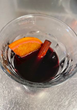 ホットワイン⭐︎生姜入り⭐︎チョコと合う-レシピのメイン写真