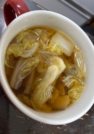 白菜と水餃子と干し椎茸の生姜スープ-レシピのメイン写真
