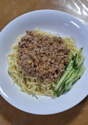 麻婆豆腐の素で簡単ジャージャー麺風-レシピのメイン写真