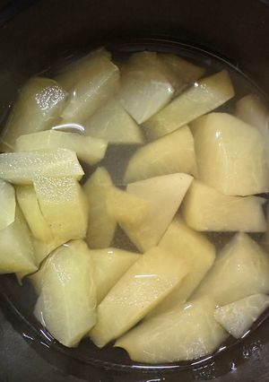 STAUB 離乳食　りんごの水煮-レシピのメイン写真
