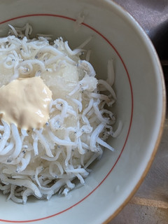 簡単★大根おろしのマヨポンしらす丼-レシピのメイン写真