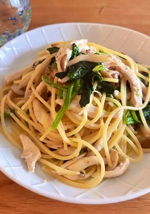 節約ほうれん草しめじ簡単パスタ今夜の夕飯-レシピのメイン写真