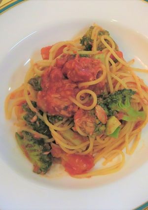 ブロッコリーとツナのトマトパスタ-レシピのメイン写真
