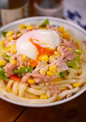 サラダうどんを10倍おいしく作るよ🤩🍜-レシピのメイン写真