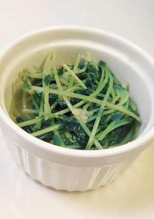 １パック使いきり☆豆苗の姜葱醤和え-レシピのメイン写真